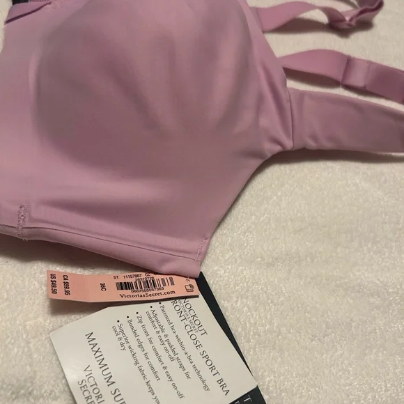 Victoria's Secret Lavender Sports Bra - Picture 2 of 6